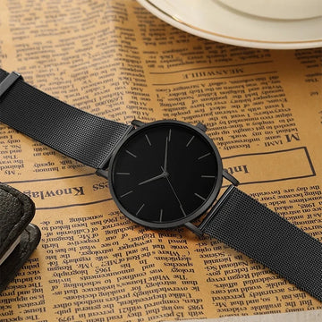 Minimalist Black Stainless Steel Quartz Watch for Men